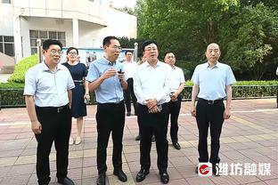 打得很不错！普理查德半场出战21分钟 三分球6中4砍下16分7助攻